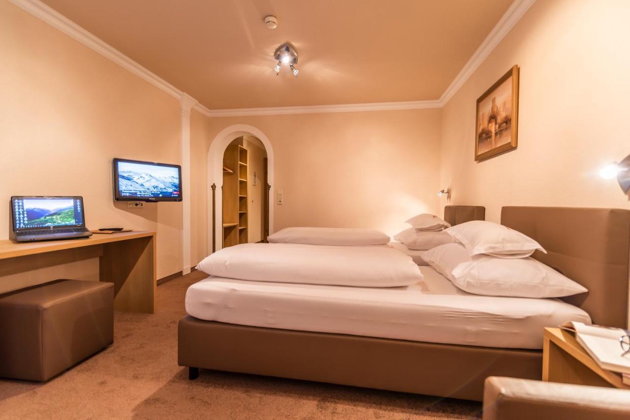 Hotel Garni Apart Tina Ischgl Buitenkant foto