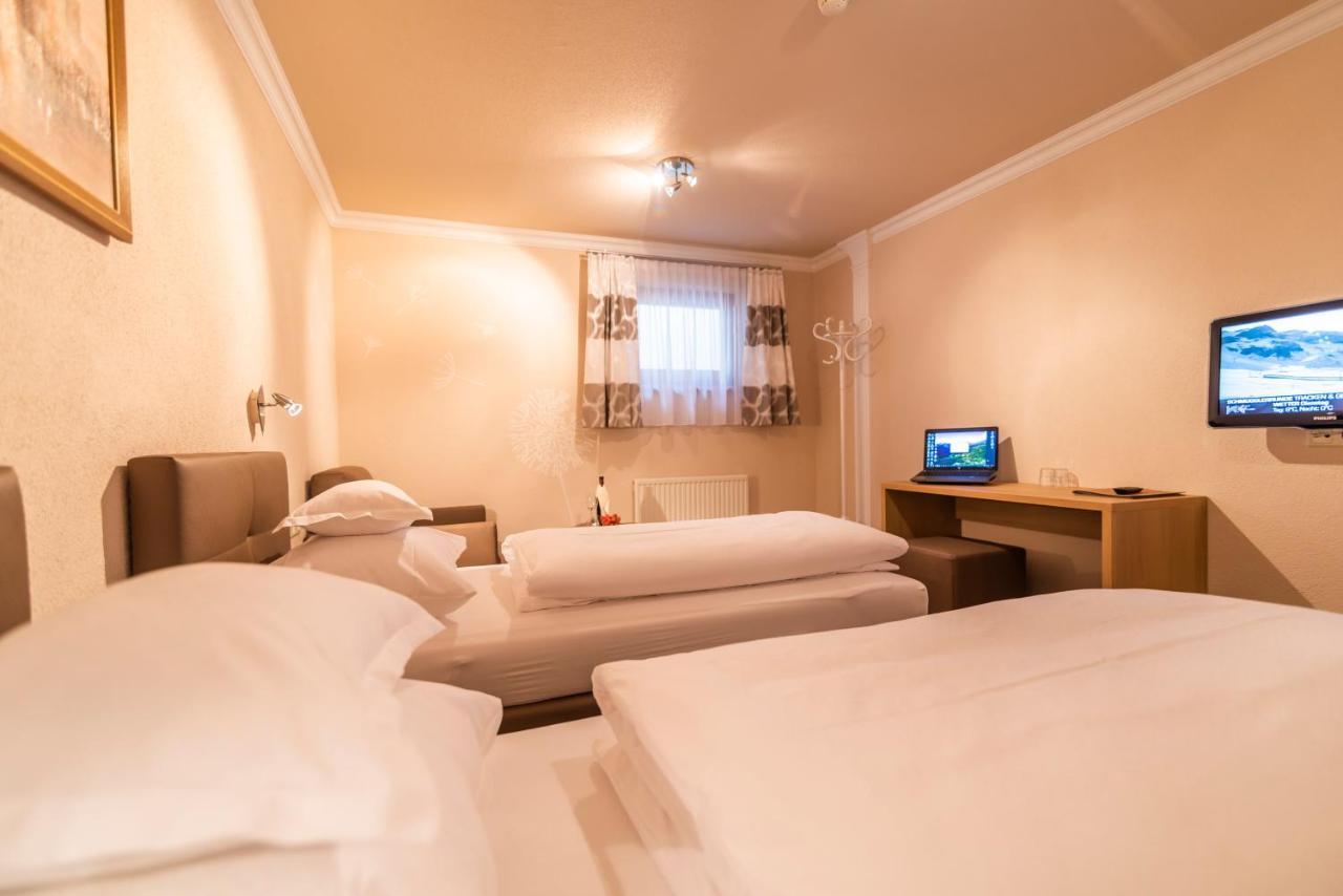 Hotel Garni Apart Tina Ischgl Buitenkant foto