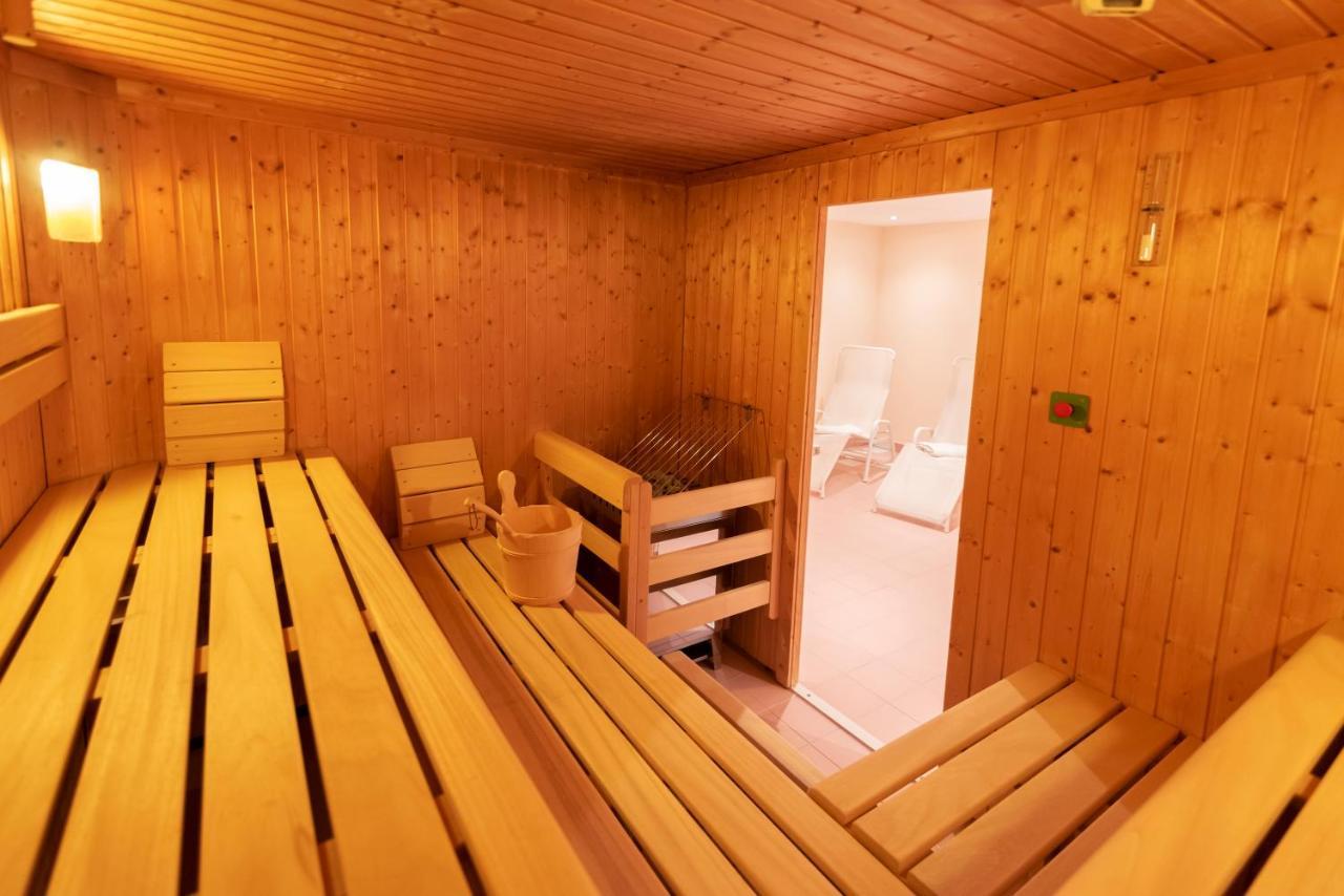 Hotel Garni Apart Tina Ischgl Buitenkant foto